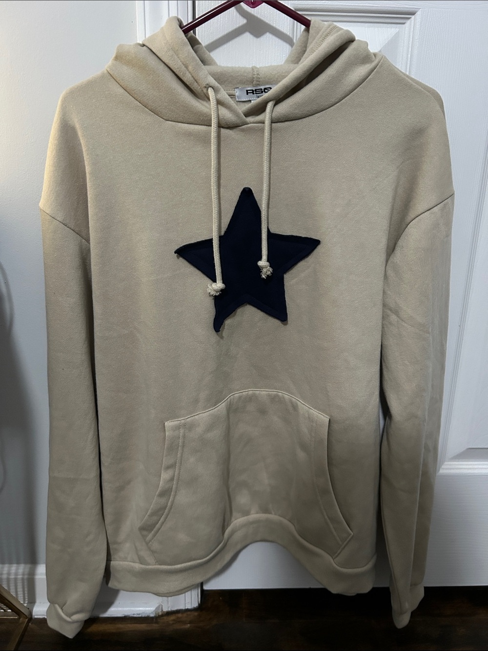 Star Appliqué Beige Women’s Hoodie Sweater